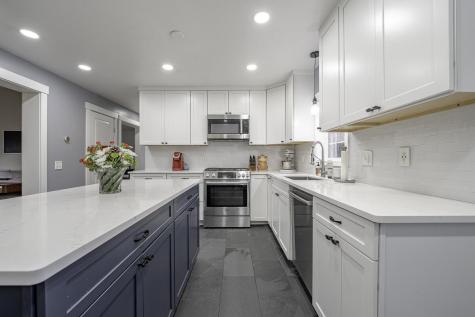 705 River Road Bowdoinham ME 04008