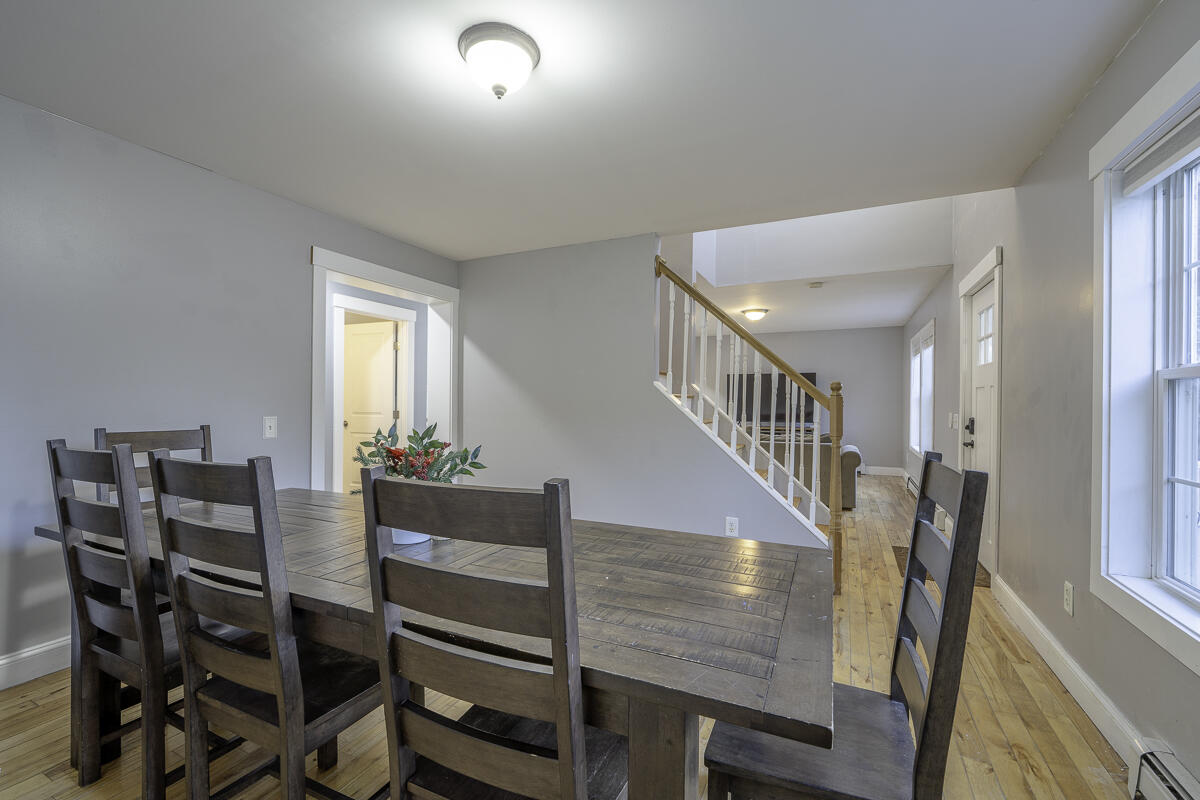 705 River Road Bowdoinham ME 04008