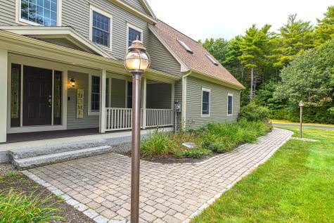 29 Whitney Way Topsham ME 04086