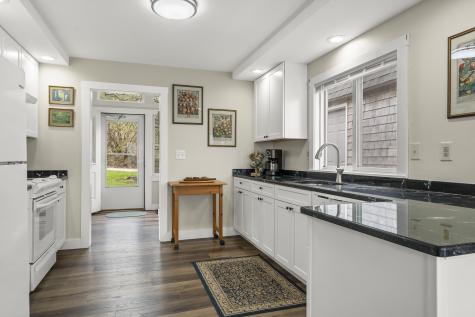 11 Edal Heights Harpswell ME 04003