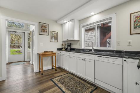 11 Edal Heights Harpswell ME 04003