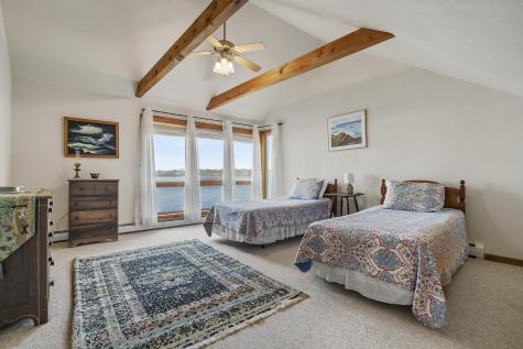 11 Edal Heights Harpswell ME 04003