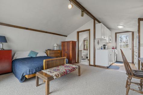 11 Edal Heights Harpswell ME 04003