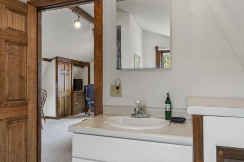 11 Edal Heights Harpswell ME 04003