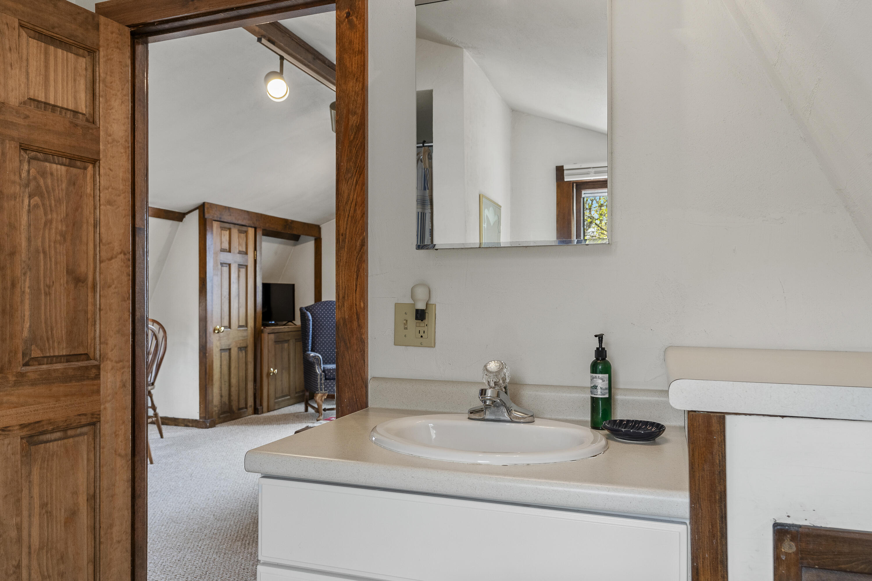 11 Edal Heights Harpswell ME 04003