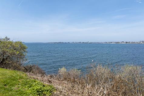 11 Edal Heights Harpswell ME 04003