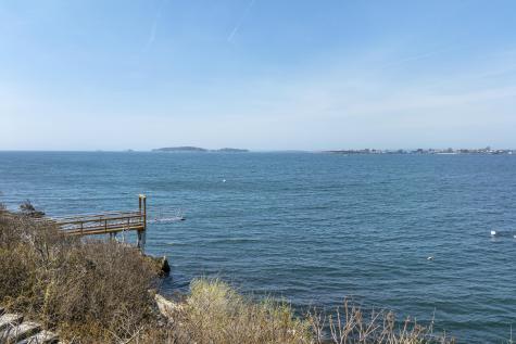 11 Edal Heights Harpswell ME 04003