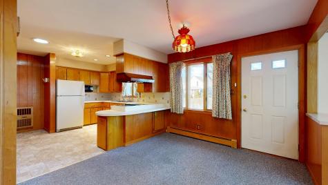 17 Shank Street Lewiston ME 04240
