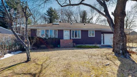 17 Shank Street Lewiston ME 04240