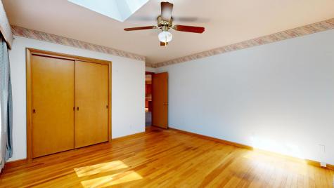 17 Shank Street Lewiston ME 04240