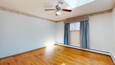 17 Shank Street Lewiston ME 04240