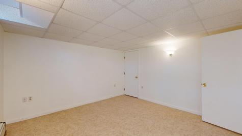 17 Shank Street Lewiston ME 04240