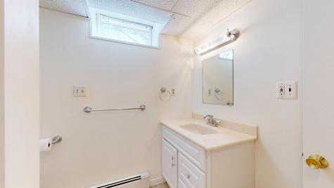 17 Shank Street Lewiston ME 04240