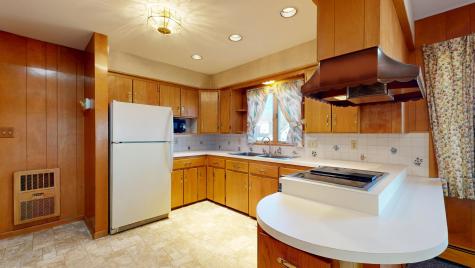 17 Shank Street Lewiston ME 04240