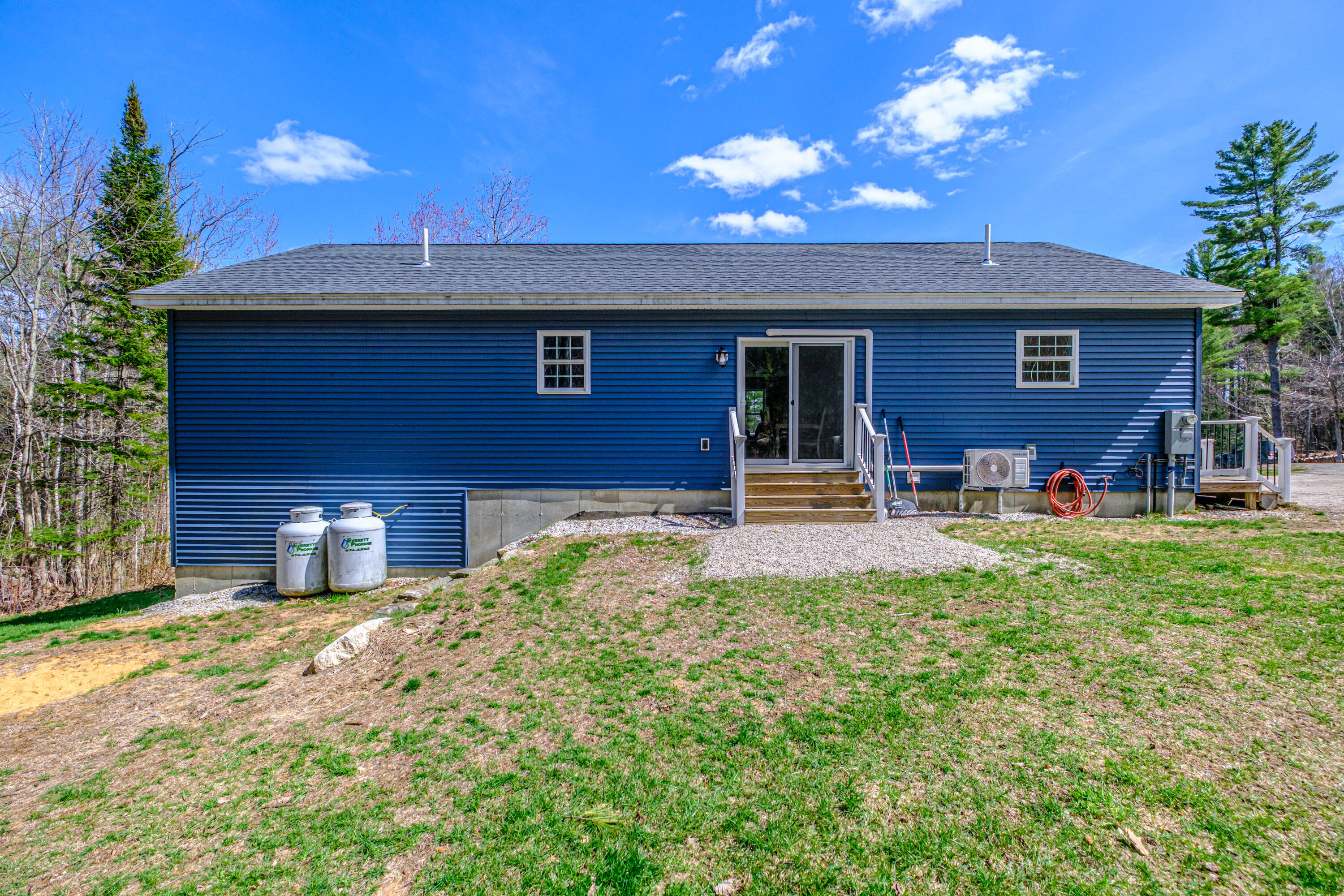 21 Overlook Drive Norway ME 04268