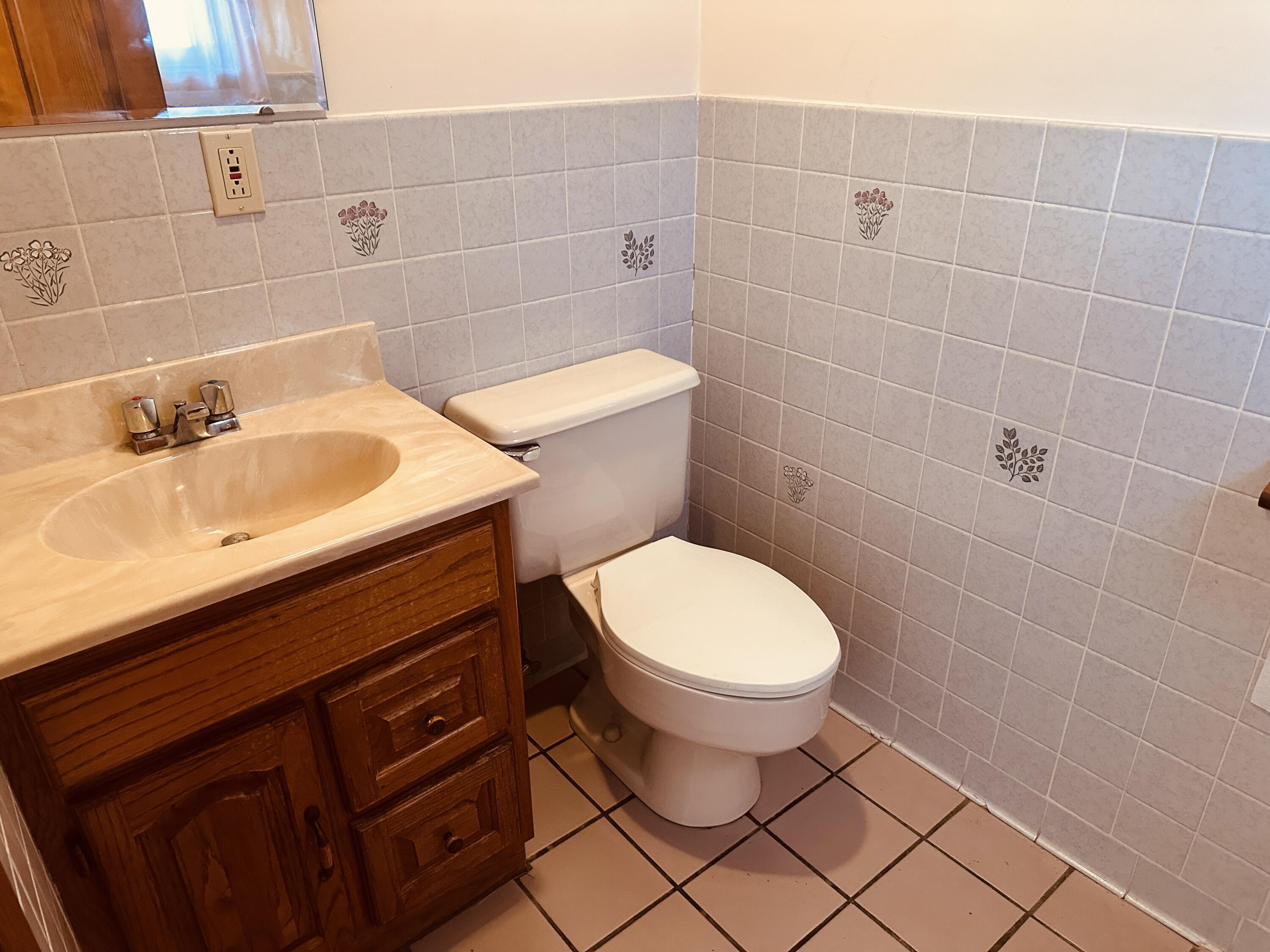 17 Ralph Street Bangor ME 04401