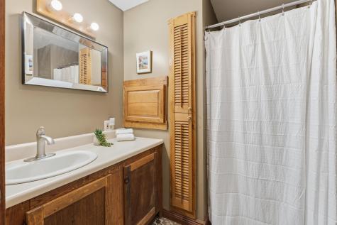 558 River Road Brunswick ME 04011