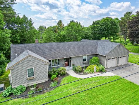 4 Mayflower Road Hallowell ME 04347