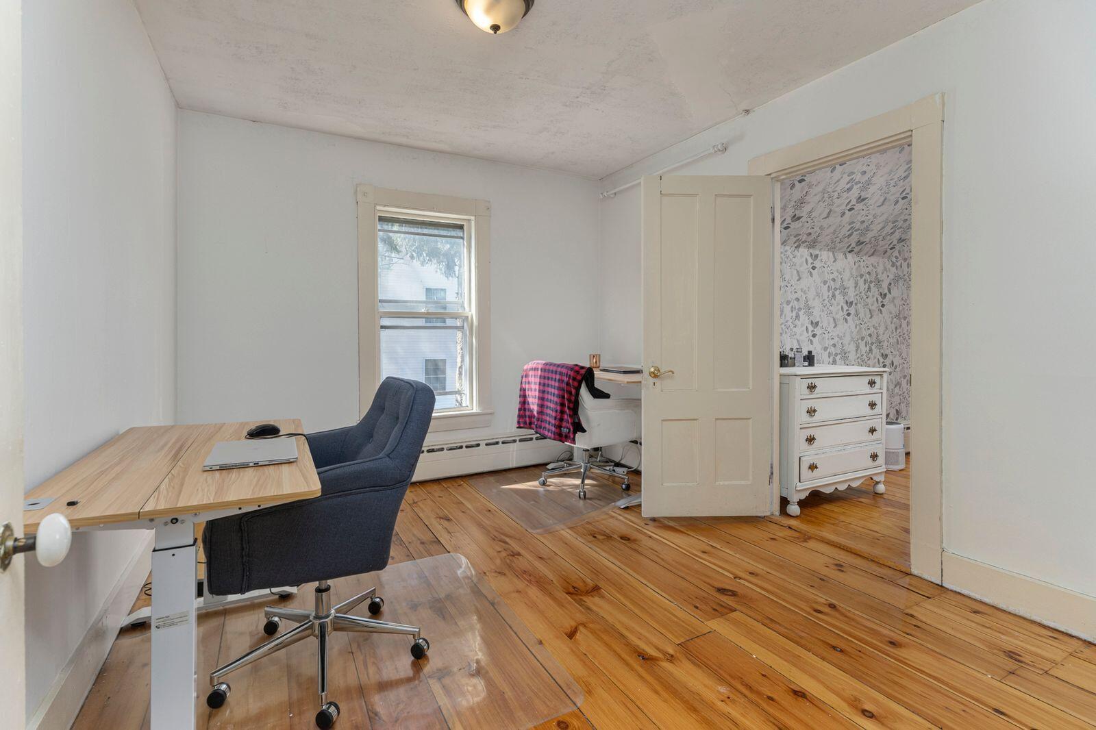 39 Park Street Paris ME 04281