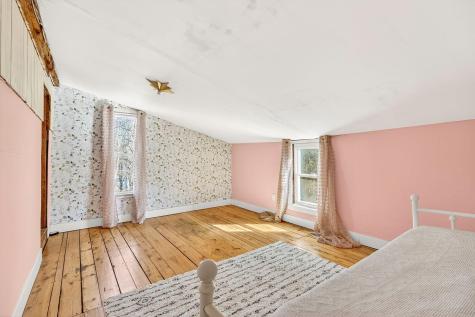39 Park Street Paris ME 04281
