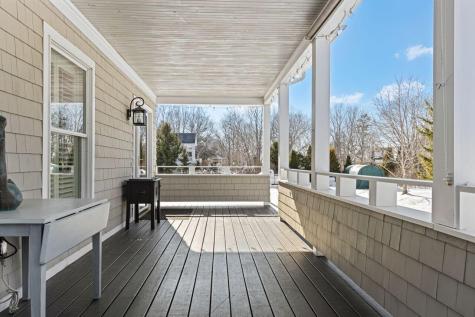 175 Island Avenue Avenue Long Island ME 04050