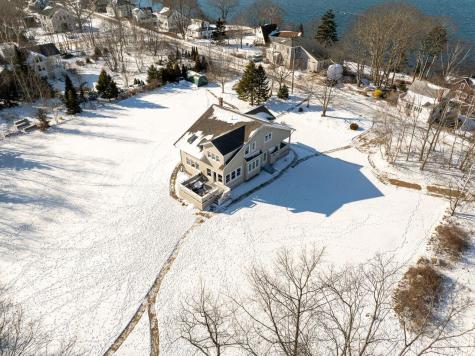 175 Island Avenue Avenue Long Island ME 04050