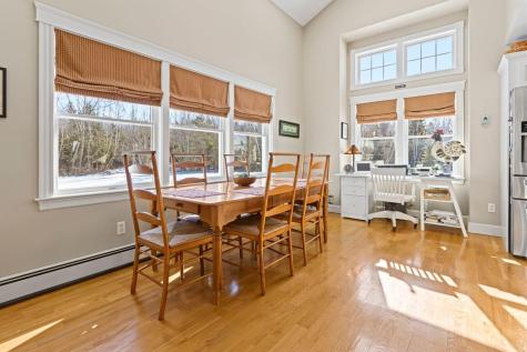 175 Island Avenue Avenue Long Island ME 04050