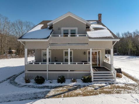 175 Island Avenue Avenue Long Island ME 04050