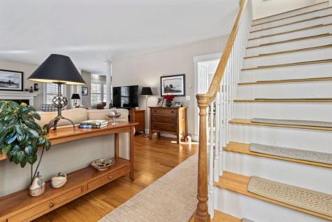 175 Island Avenue Avenue Long Island ME 04050