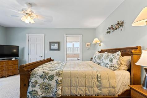 175 Island Avenue Avenue Long Island ME 04050