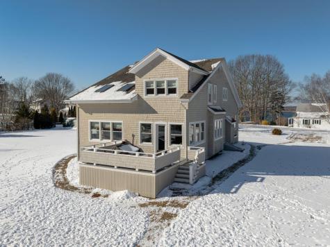 175 Island Avenue Avenue Long Island ME 04050