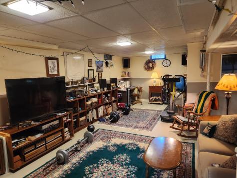 43 Charles Street Lewiston ME 04240