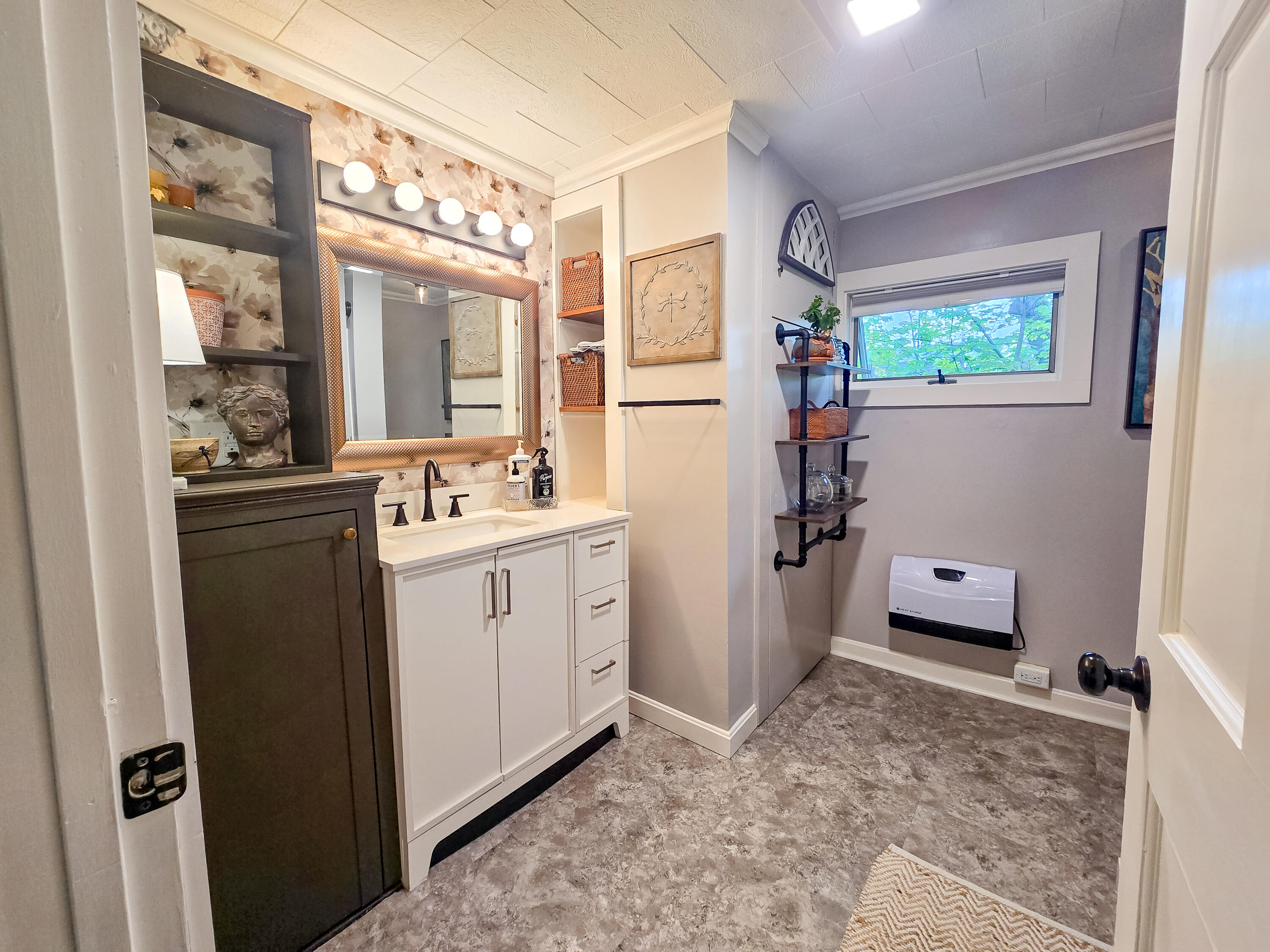 99 Kennebec Road Hampden ME 04444
