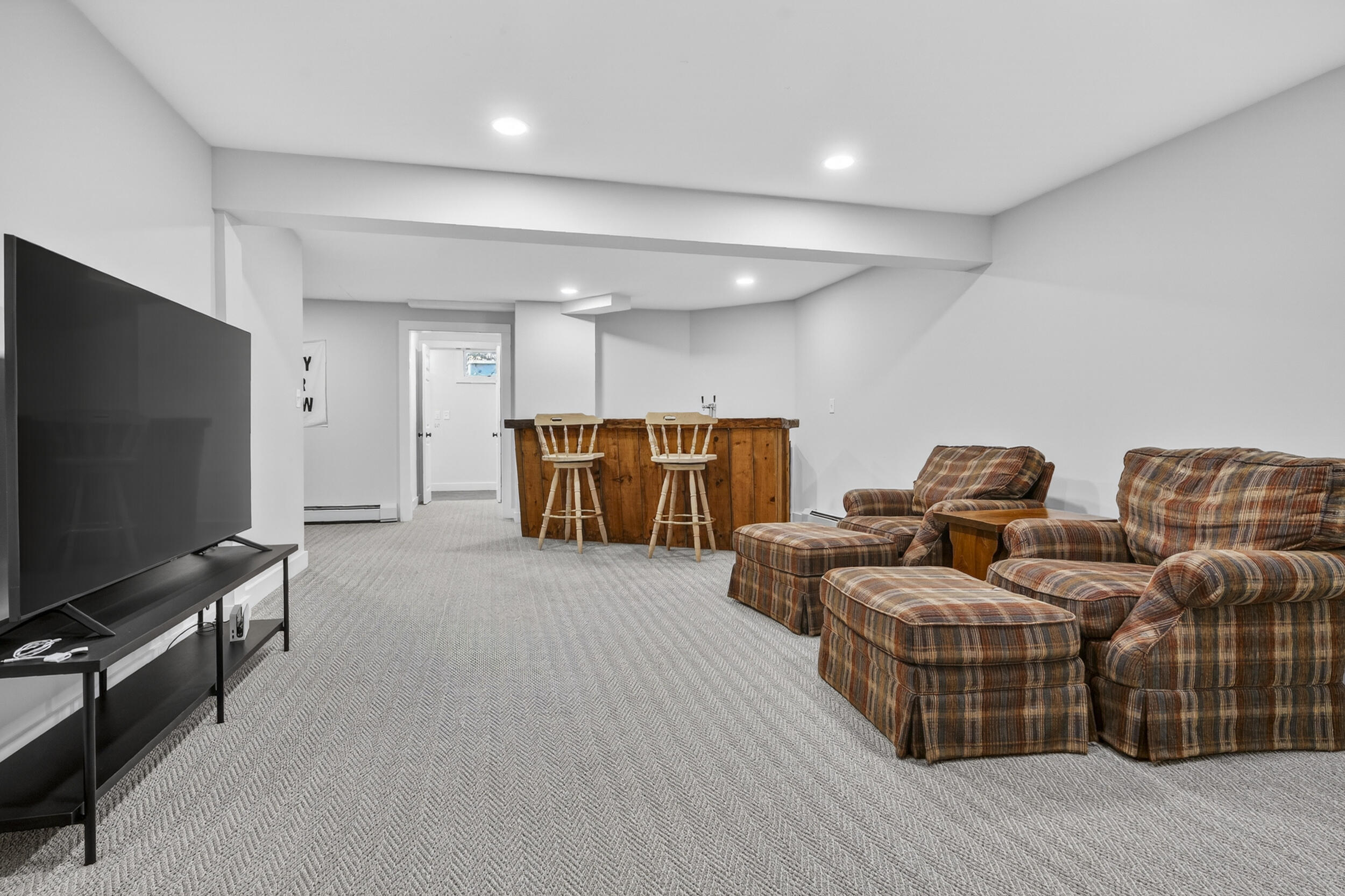 75 Valley View Drive Newry ME 04261