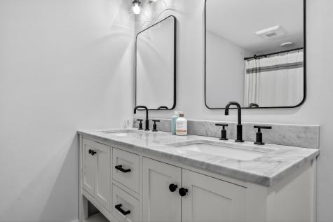 75 Valley View Drive Newry ME 04261