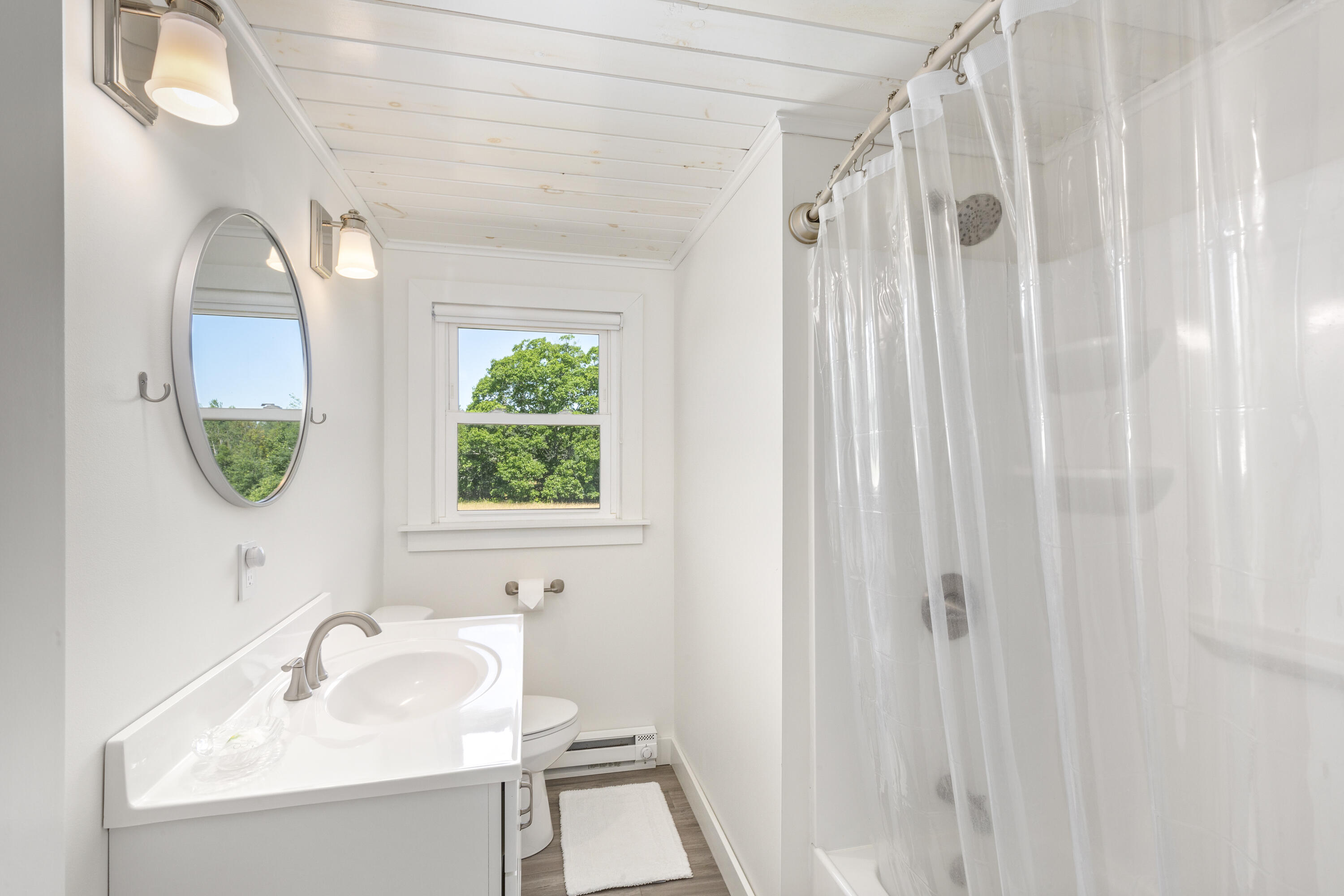 1498 Newbury Neck Road Surry ME 04684