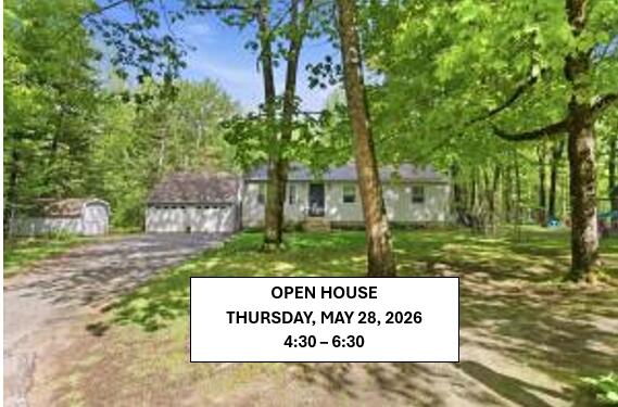 28 Country Acres Monmouth ME 04259