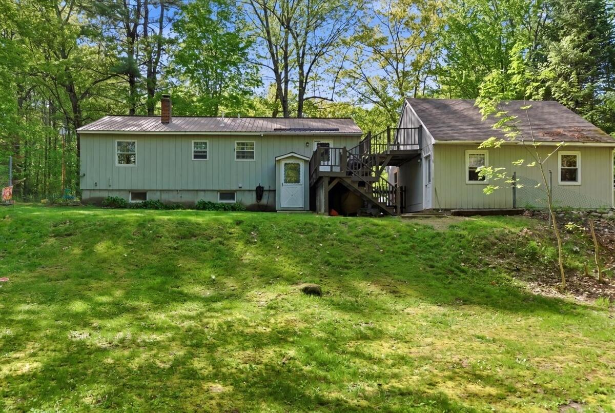 28 Country Acres Monmouth ME 04259