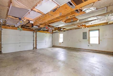 28 Country Acres Monmouth ME 04259