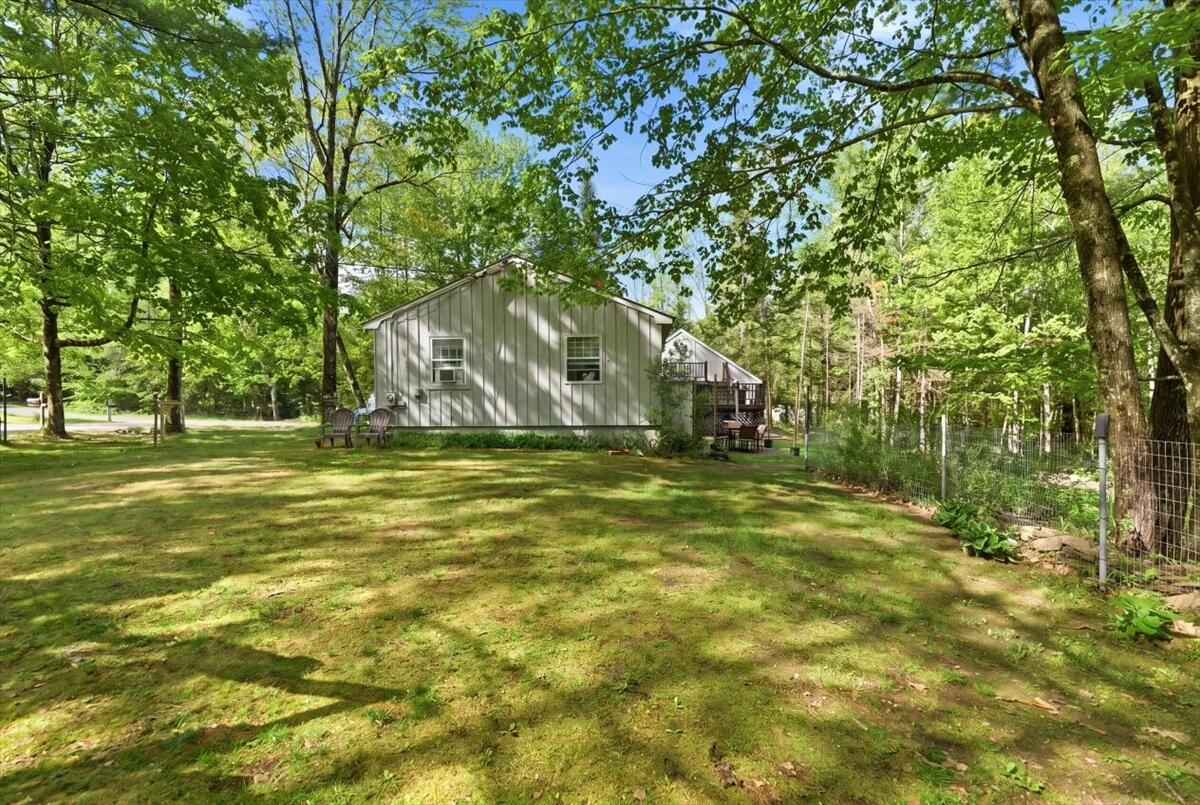 28 Country Acres Monmouth ME 04259