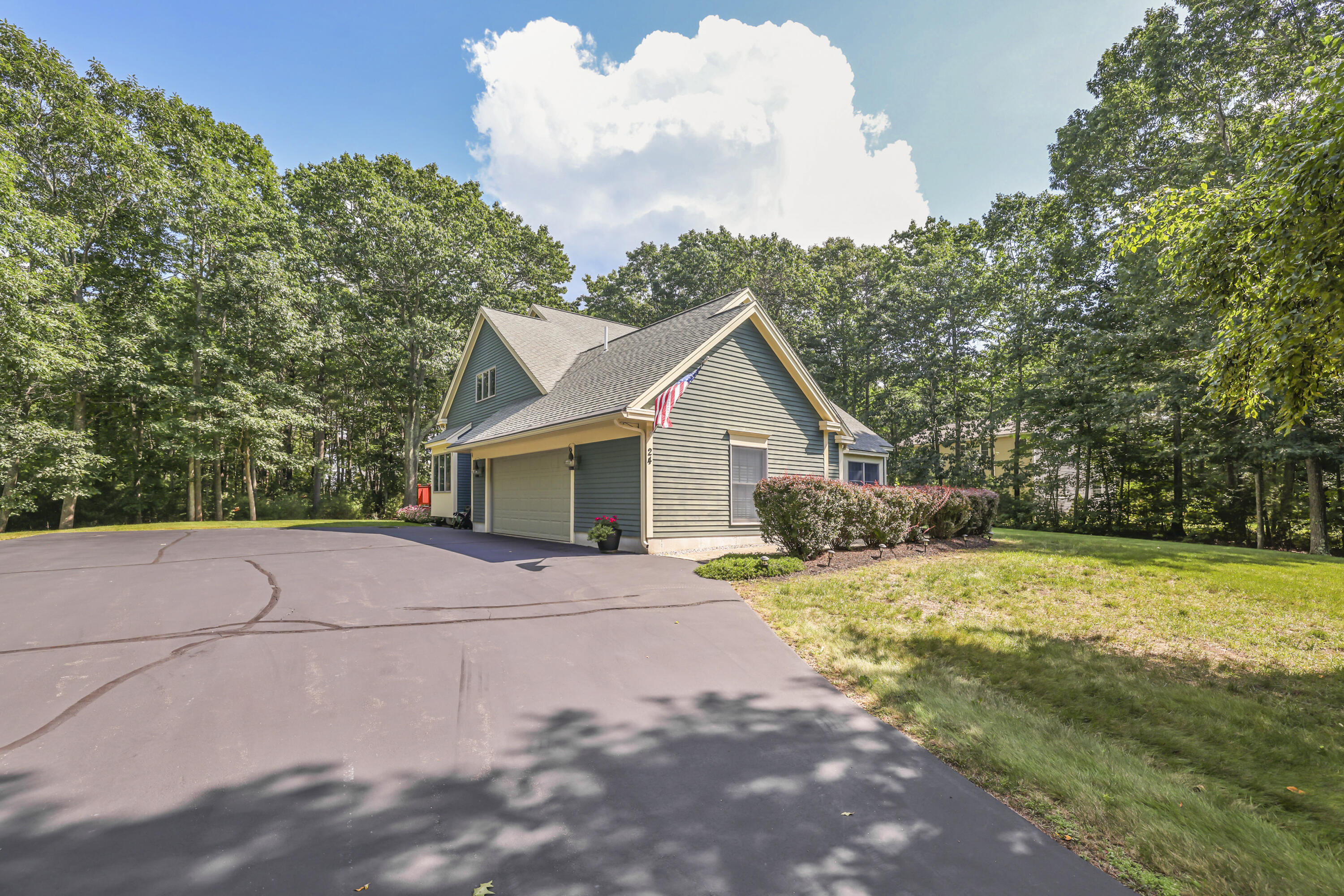 24 Old Kings Highway Ogunquit ME 03907