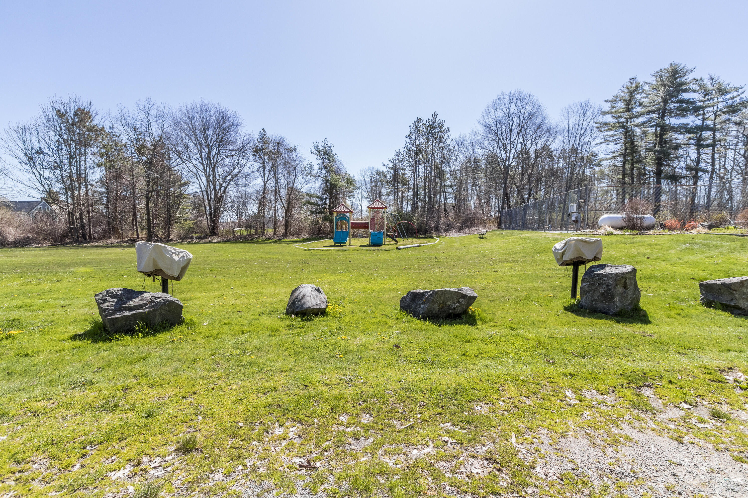 7 Hemlock Circle Scarborough ME 04074