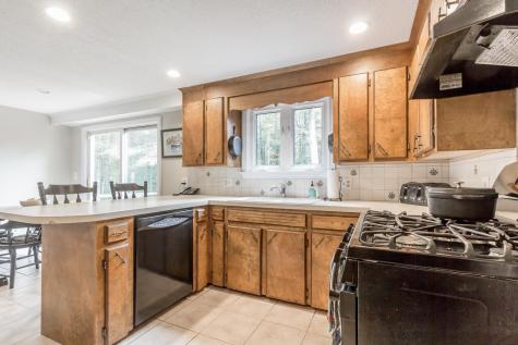 49 Mast Lane Yarmouth ME 04096