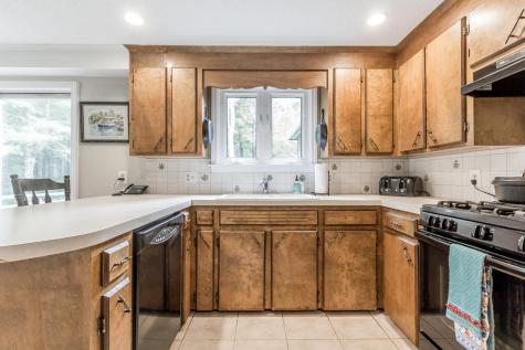 49 Mast Lane Yarmouth ME 04096