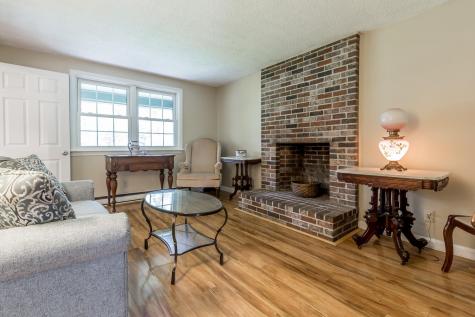 49 Mast Lane Yarmouth ME 04096