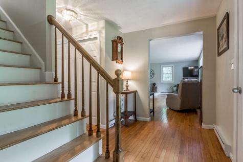 49 Mast Lane Yarmouth ME 04096
