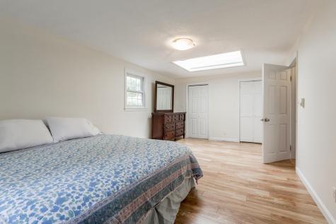 49 Mast Lane Yarmouth ME 04096