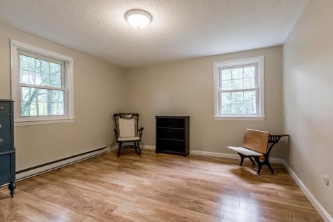 49 Mast Lane Yarmouth ME 04096