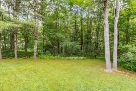 49 Mast Lane Yarmouth ME 04096