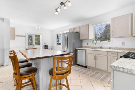 84 Old Harbor Road Vinalhaven ME 04863